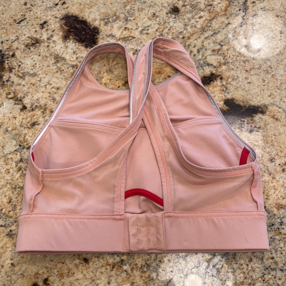 Fabletics Sports Bra - Picture 5 of 5